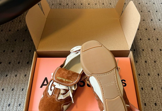 Acne Studios